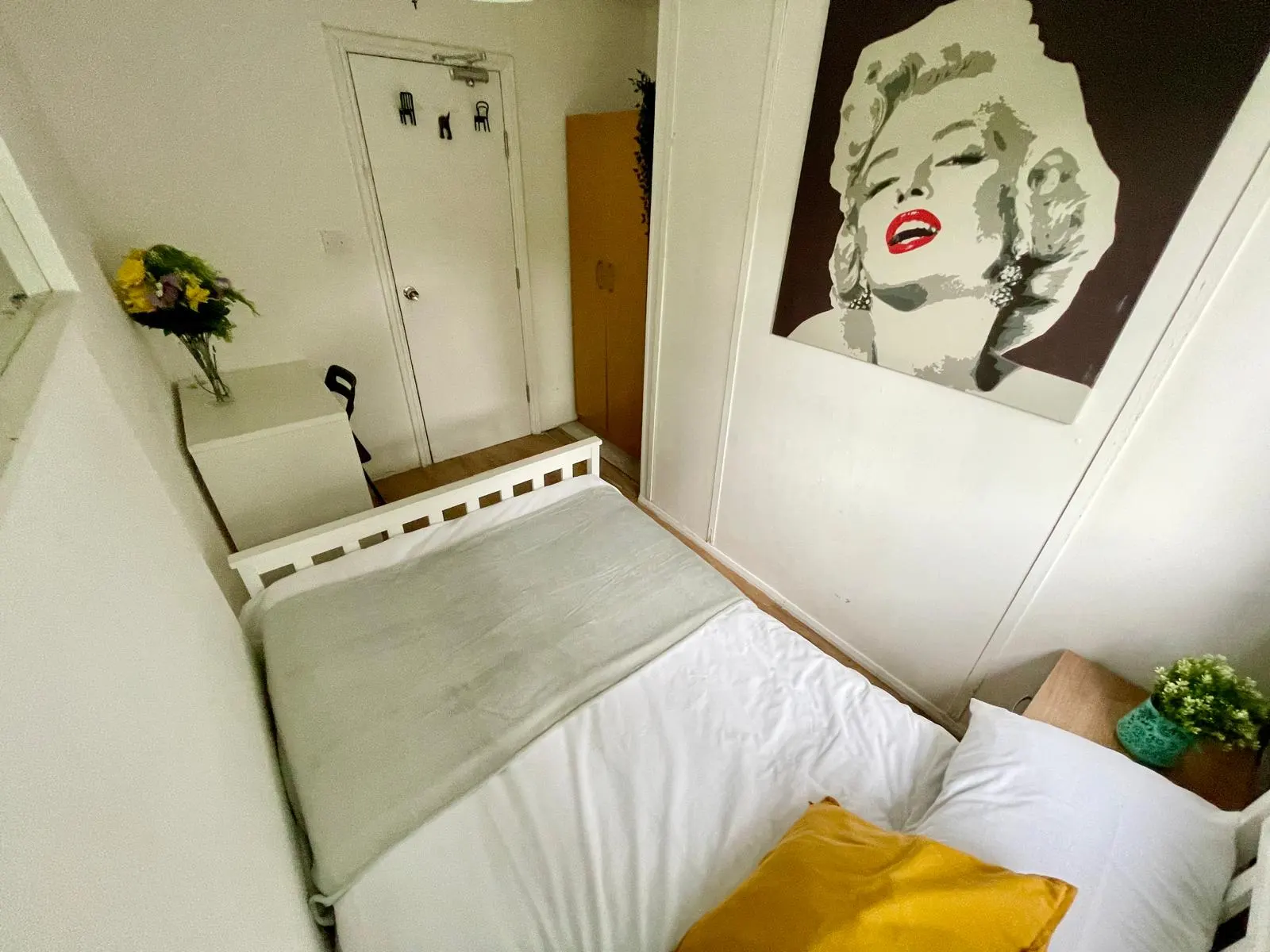 Double room near Westbourne Park